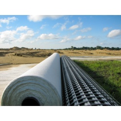 Geovõrk – vastupidav ja usaldusväärne lahendus pinnase tugevdamiseks